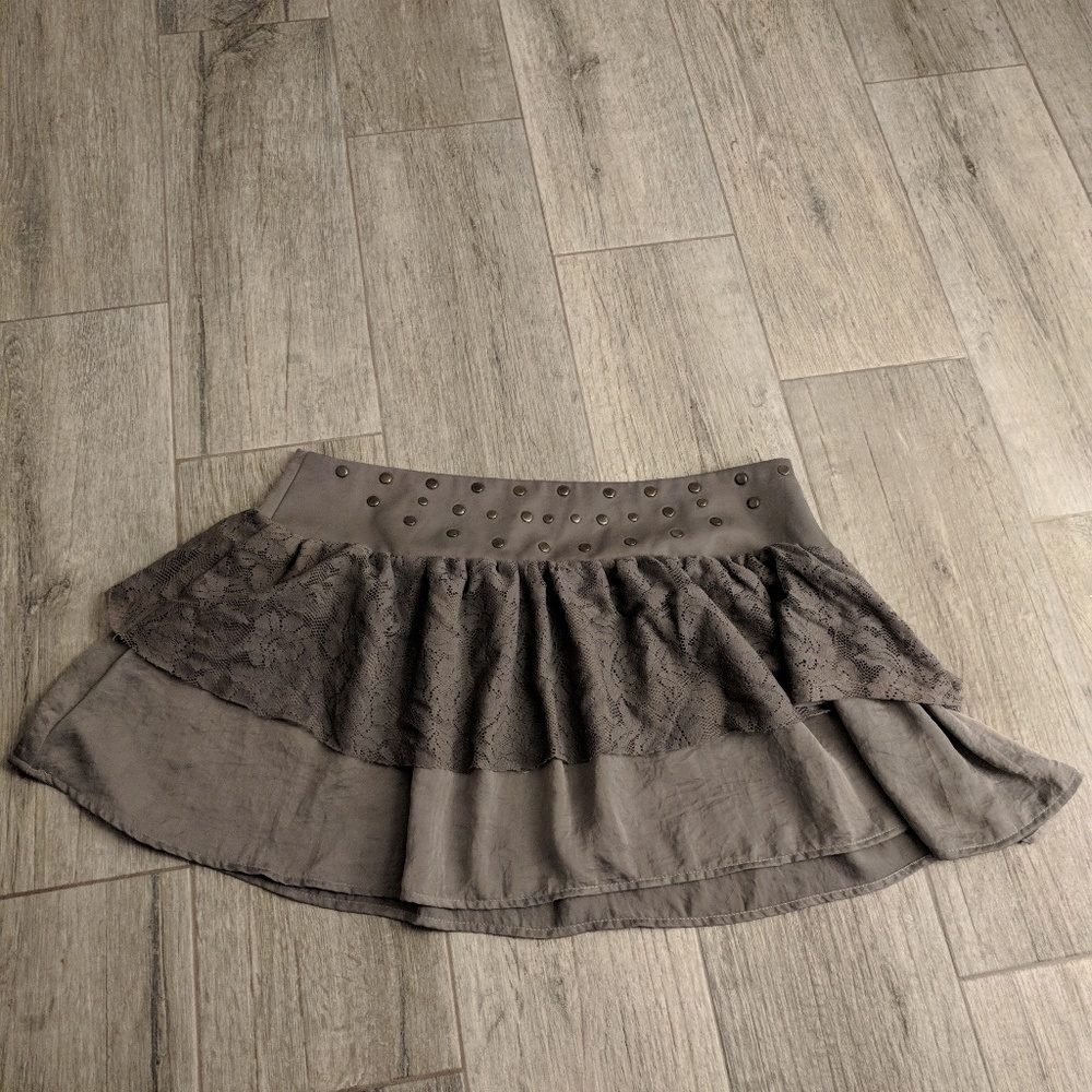 GUC || Layered Mini Skirt With Lace Detail